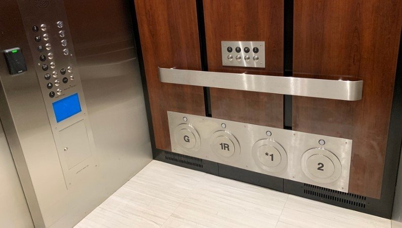 Figure 41 19mm push button switch in the elevator