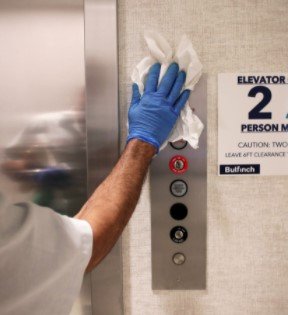 Figure 42 Cleaning 19mm push button switch