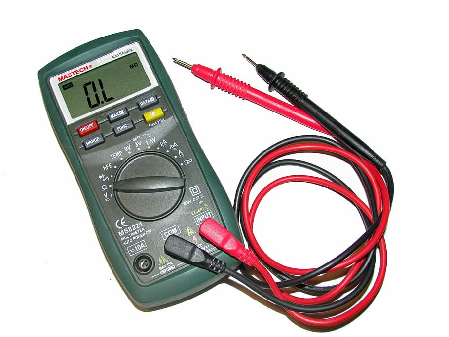 Figure 37 Ohmmeter with OL display for normally closed push button switch