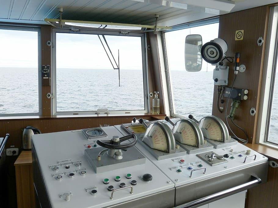 Yacht control deck with push button on off