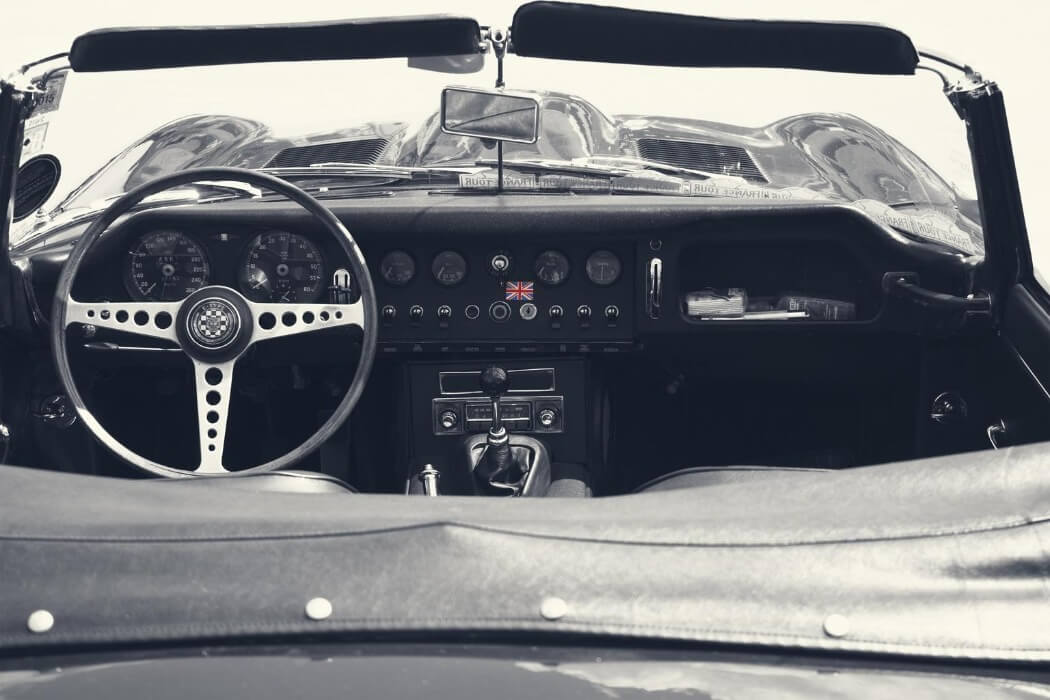 Vintage car push button switch application